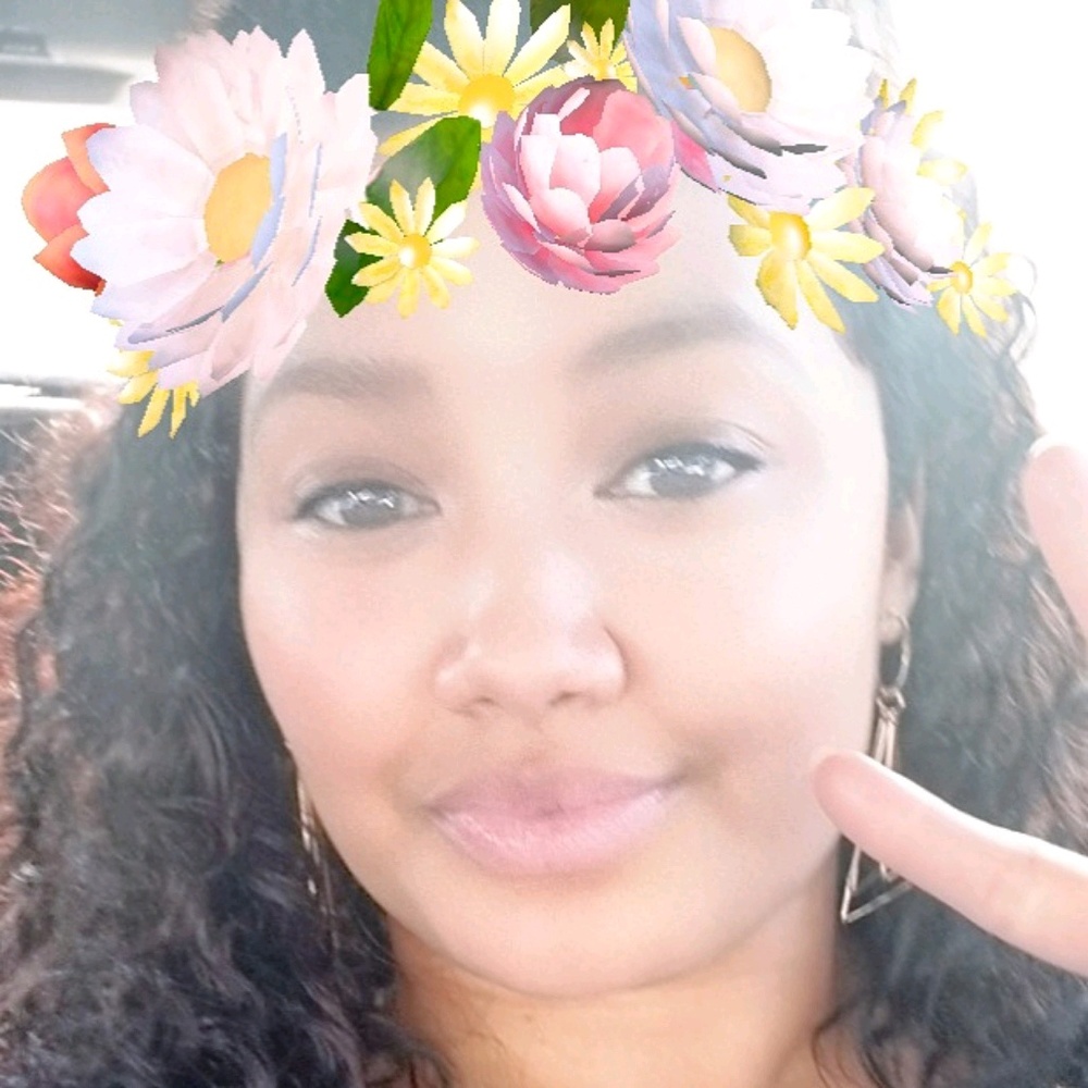 Meet your Posher, Carla